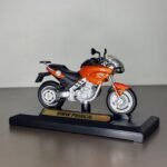 BMW F650CS 1:18 diecast motosiklet