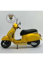 Vespa GTS Super 1:12 Diecast Model - Welly Lisanslı Scooter - Görsel 6