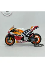 Honda RC213V Repsol No93 Marc Márquez 1:18 Diecast Maket Motor - Görsel 5