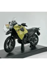 Kawasaki KLR 650 1:18 Diecast Model Motosiklet – Detaylı Adventure Tasarım - Görsel 6