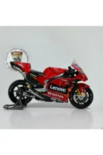 Ducati Desmosedici GP 2022 #43 Francesco Bagnaia 1:18 Diecast Model Motosiklet - Görsel 2
