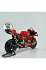 Ducati Desmosedici GP 2022 #43 Francesco Bagnaia 1:18 Diecast Model Motosiklet - Görsel 3