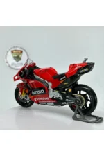 Ducati Desmosedici GP 2022 #43 Francesco Bagnaia 1:18 Diecast Model Motosiklet - Görsel 4