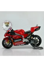 Ducati Desmosedici GP 2022 #43 Francesco Bagnaia 1:18 Diecast Model Motosiklet - Görsel 5