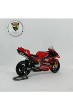 Ducati Desmosedici MotoGP 2023 1:18 Diecast Model - Görsel 3