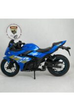 Suzuki GSX250R 1:12 Sesli Işıklı Diecast Motosiklet Modeli - Mavi - Görsel 4