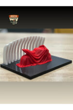 Kırmızı Örtülü Motor Figürü - Moto Garage Özel Seri Dekor - Görsel 3