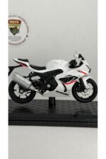 Suzuki GSX-R1000R Beyaz 1:18 Ölçek Diecast Model Motosiklet - Görsel 2