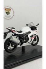 Suzuki GSX-R1000R Beyaz 1:18 Ölçek Diecast Model Motosiklet - Görsel 3