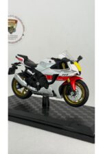 Yamaha YZF-R1 60. Yıl Özel Seri Beyaz/Kırmızı 1:18 Ölçek Orijinal Lisanslı Diecast Model Motosiklet