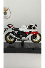 Yamaha YZF-R1 60. Yıl Özel Seri Beyaz/Kırmızı 1:18 Ölçek Orijinal Lisanslı Diecast Model Motosiklet - Görsel 2